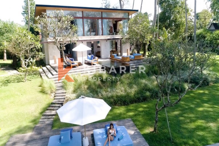 Luxury Five-Bedroom Villa set in nature situated in peaceful area Cemagi