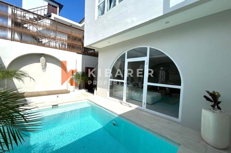 Stunning Three Bedroom Enclosed Livingroom Mediterranean Touches Villa Located in Pererenan