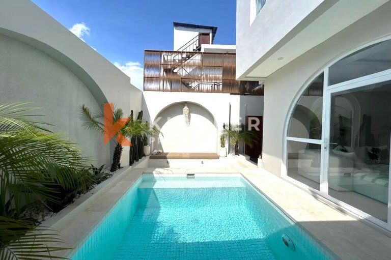 Stunning Three Bedroom Enclosed Livingroom Mediterranean Touches Villa Located in Pererenan