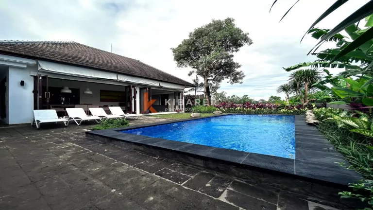 Charming Two-Bedroom Villa with Office and Enclosed Living in Tumbak Bayuh