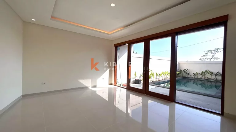 Charming Three-Bedroom Unfurnished Villa with Enclosed Living in Nyanyi