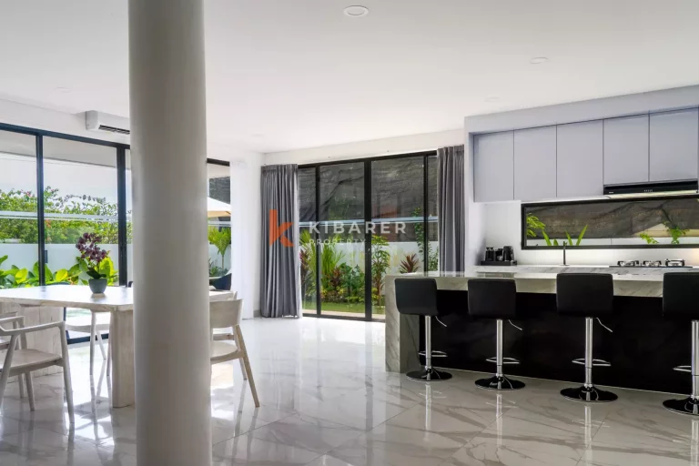 Newly Built Chic Three Bedroom Villa in Umalas