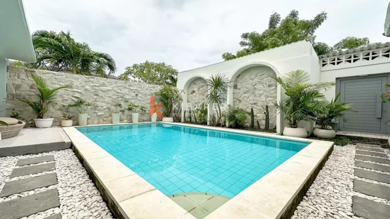 Charming Three-Bedroom Villa with Private Pool and Enclosed Living Area in Canggu