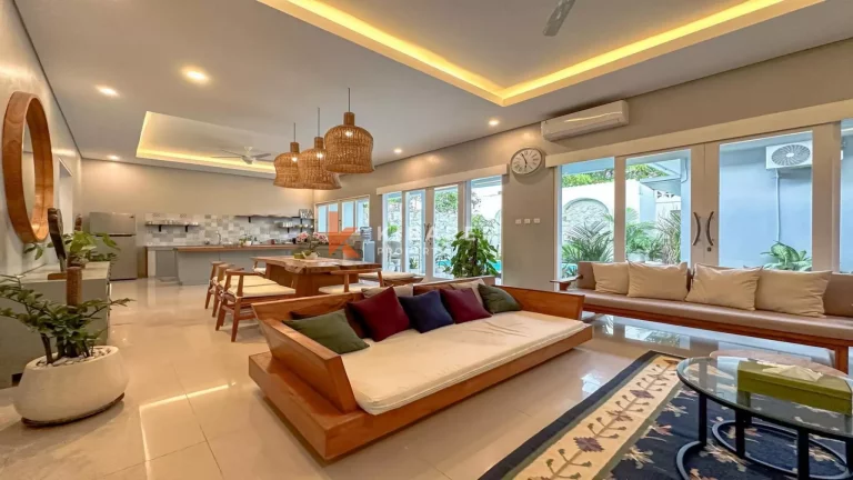 Charming Three-Bedroom Villa with Private Pool and Enclosed Living Area in Canggu