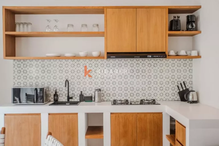 Chic Compact Three bedroom villa in the one gate complex in Cemagi