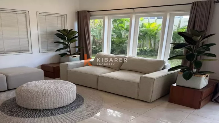 Stylish Three-Bedroom Pool Villa for Rent in Prime Berawa Location