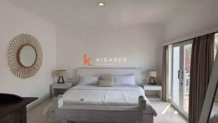 Stylish Three-Bedroom Pool Villa for Rent in Prime Berawa Location