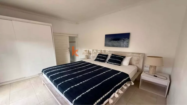 Stylish Three-Bedroom Pool Villa for Rent in Prime Berawa LocationStylish Three-Bedroom Pool Villa for Rent in Prime Berawa Location