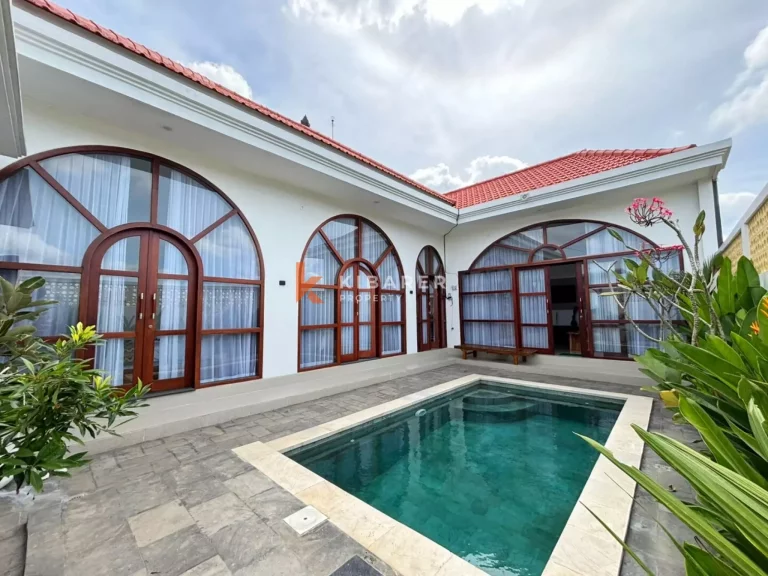 Peaceful Enclosed Three Bedroom Villa Surrounded by Rice Fields in Tumbak Bayuh