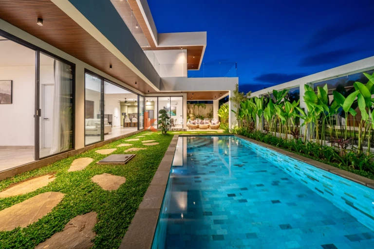Vila Sawah Tersembunyi – Vila Pribadi Tiga Kamar Tidur di Ubud yang Tenang