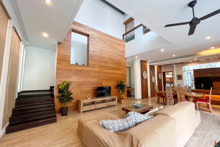 Tropical 3-Bedroom Villa with Private Pool & Sun Deck in Kerobokan