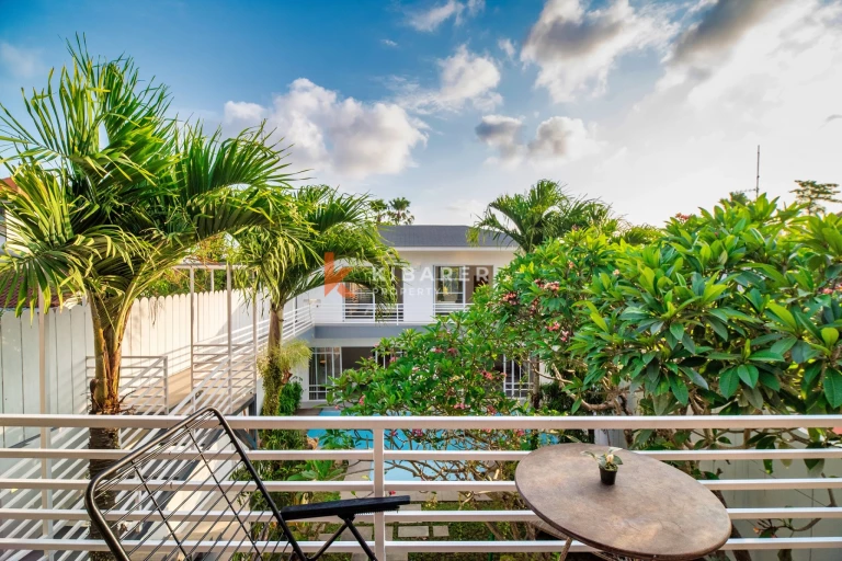 Spacious Entertainment Four-Bedrooms Enclosed Living Villa in Prime Berawa
