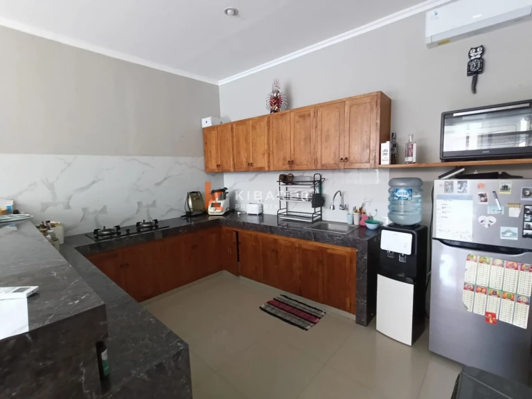 Charming Three-Bedroom Closed Living Room Villa in KerobokanCharming Three-Bedroom Closed Living Room Villa in Kerobokan