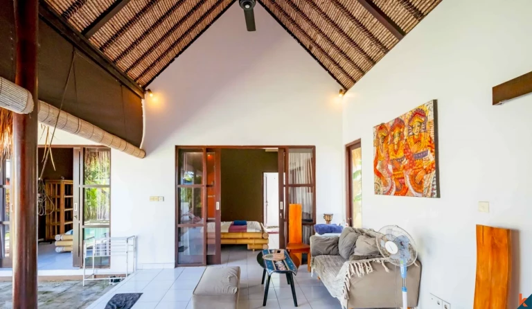 Villa balinaise élégante de deux chambres à louer à Ungasan