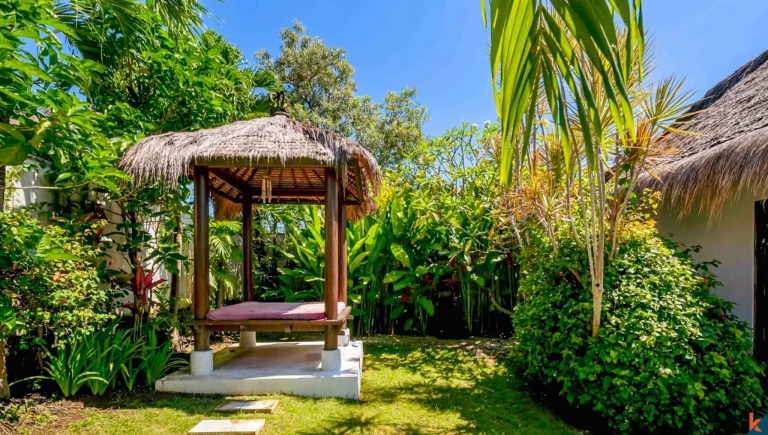 Villa balinaise élégante de deux chambres à louer à Ungasan