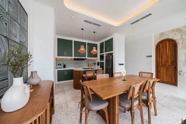 New High Quality Three Bedroom Leasehold Villa in Tibubeneng