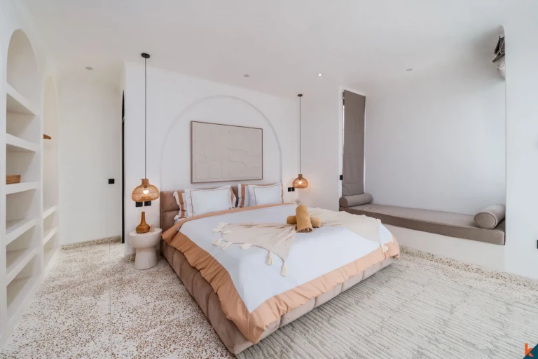 New High Quality Three Bedroom Leasehold Villa in Tibubeneng