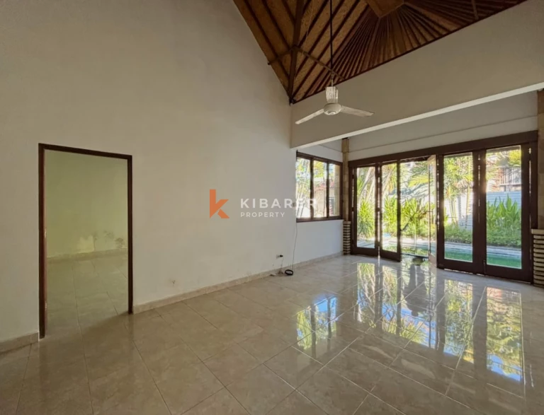 Great Investment Location – Two Bedroom Unfurnished Villa in Seminyak (Minimum 5 years)