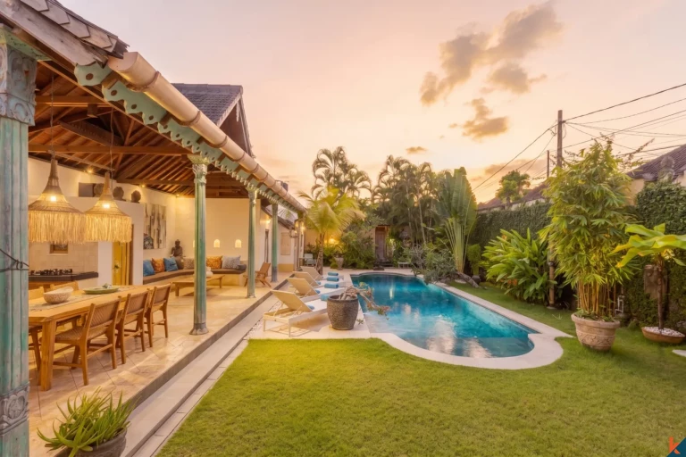 Charming traditional style three bedroom leasehold villa in central Drupadi area
