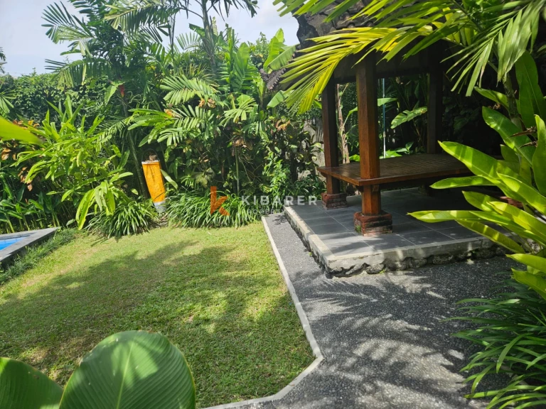 Tropical Four Bedroom Haven in Berawa’s Most Desired Area
