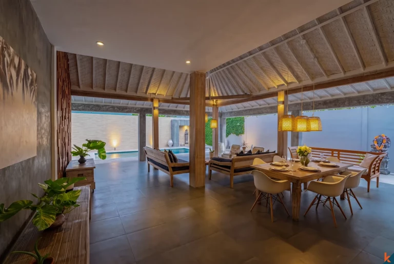 Charmante villa de trois chambres en location avec un excellent retour sur investissement à Seminyak