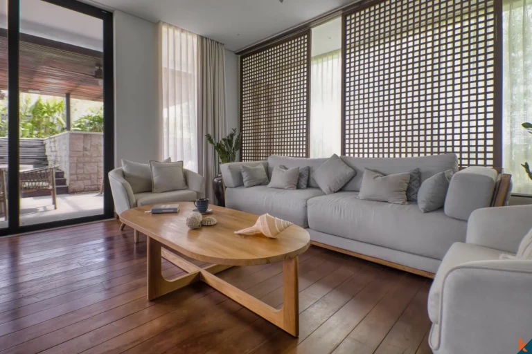 Gorgeous three bedroom leasehold property 300 meters from Lima Beach Pererenan