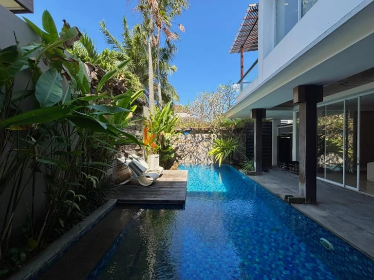 Villa Keluarga Indah dengan Tiga Kamar Tidur, Ruang Kantor & Kolam Renang Pribadi di Seminyak