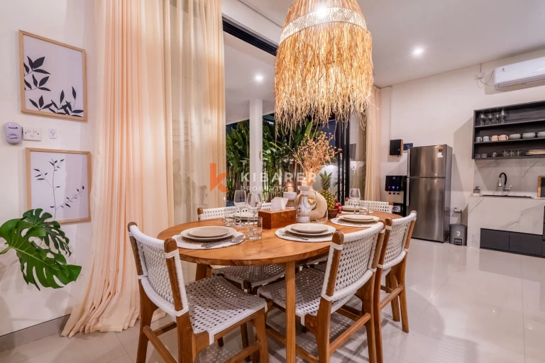 Boho-Chic Four-Bedrooms Enclosed Living Villa Steps from Echo Beach Canggu