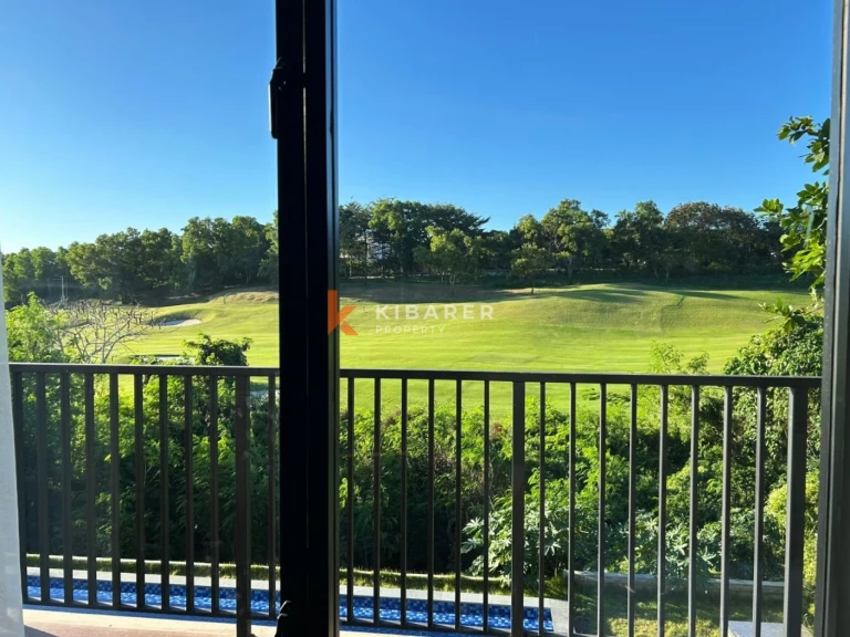 Pemandangan Laut dan Lapangan Golf Panorama - Rumah Mewah Tujuh Kamar Tidur di Area Eksklusif Pecatu
