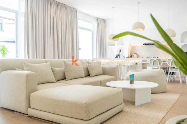 Luxury Modern Two-Bedroom Villa in Bingin