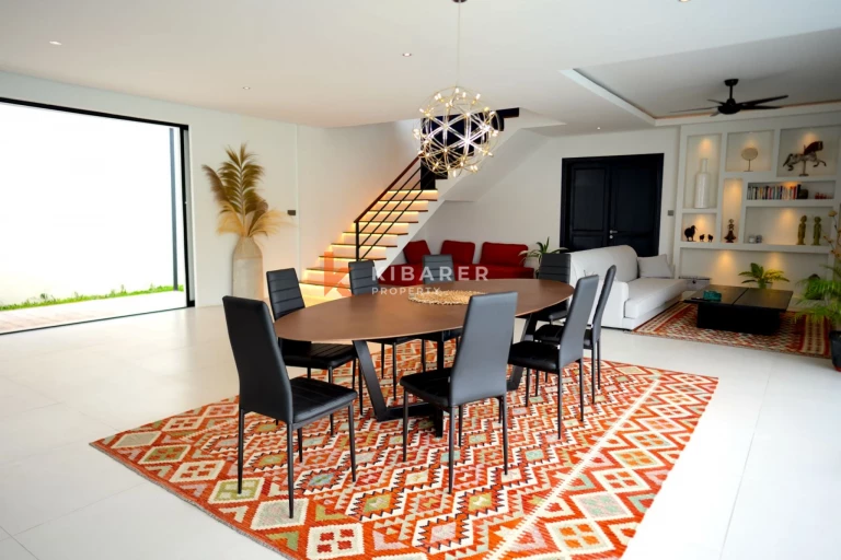 Brand New Modern Three-Bedroom Villa in Seminyak with Garden