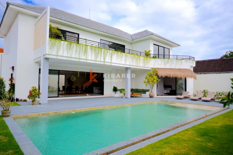 Brand New Modern Three-Bedroom Villa in Seminyak with Garden