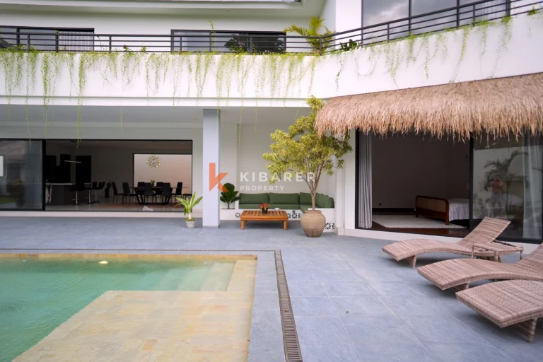 Brand New Modern Three-Bedroom Villa in Seminyak with Garden