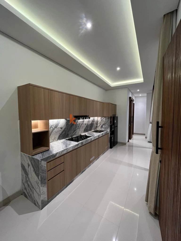 Charming One-Bedroom Villa with Private Pool in Kayutulang