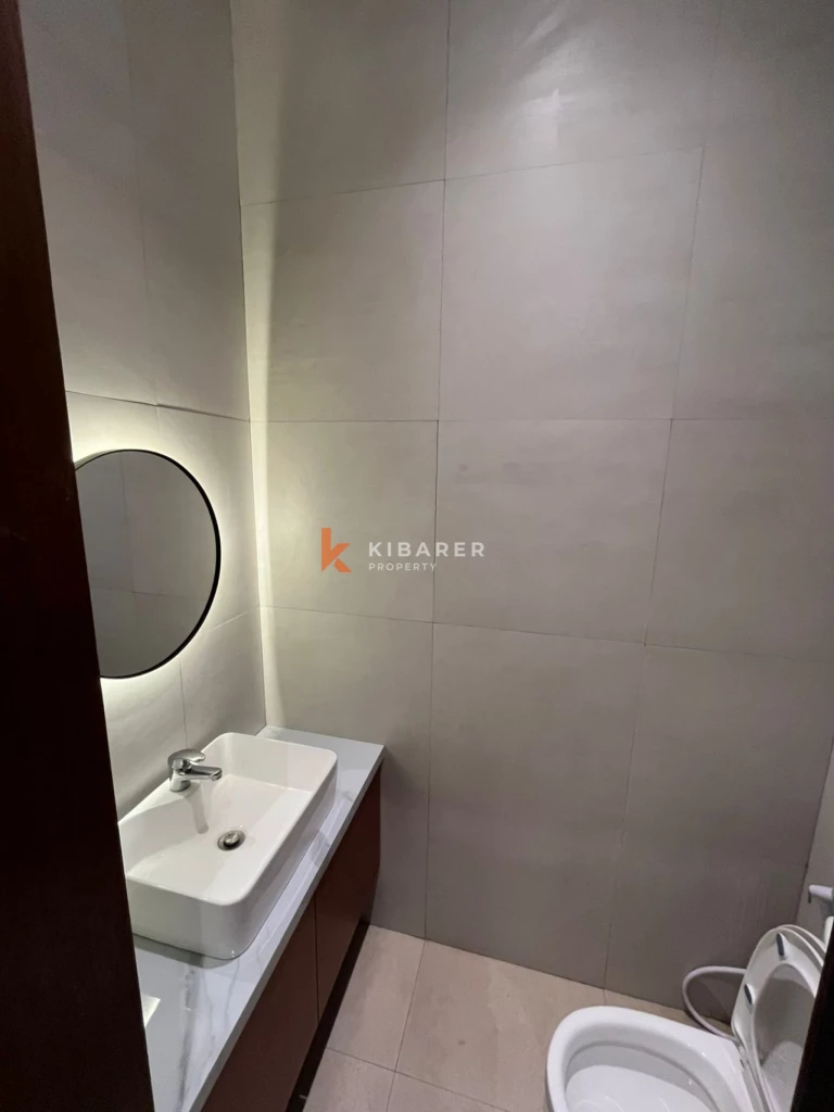 Charming One-Bedroom Villa with Private Pool in Kayutulang