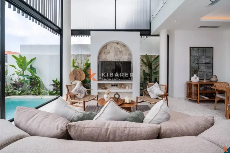 Villa Tiga Kamar Tidur Modern yang Menakjubkan dengan Daya Tarik Kontemporer di Tibubeneng
