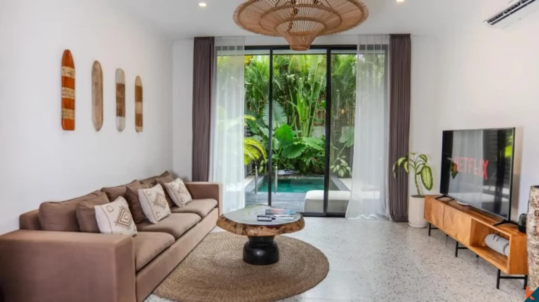 Stylish Two Bedroom Leasehold Villa Near the Beach in Batu Bolong
