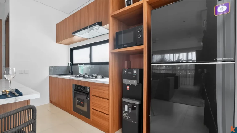 Vila modern dua kamar tidur dengan ROI sewa di Bumbak