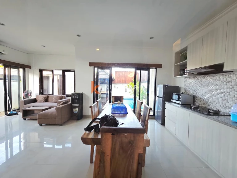 Comfortable Full Facilities Three-Bedrooms Villa in Umalas