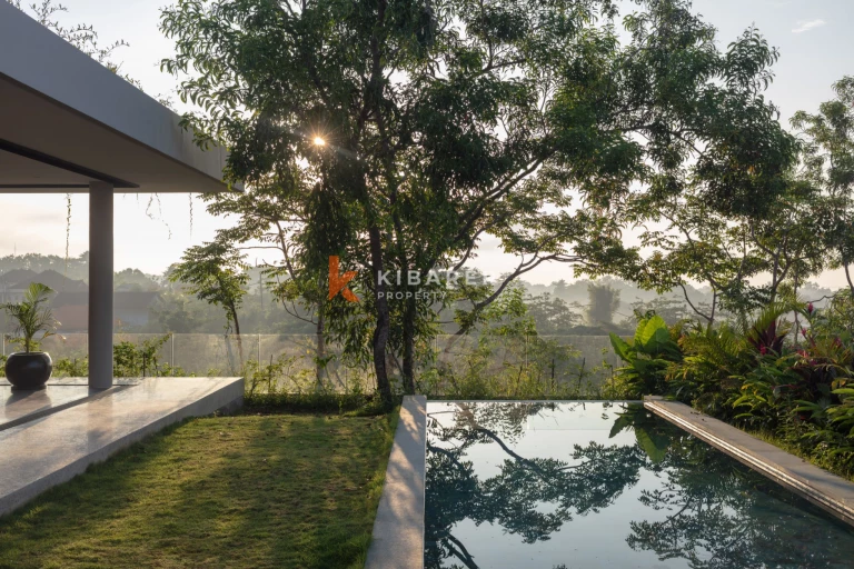Breathtaking Cliff View Two Bedroom Summer Villa in Ungasan