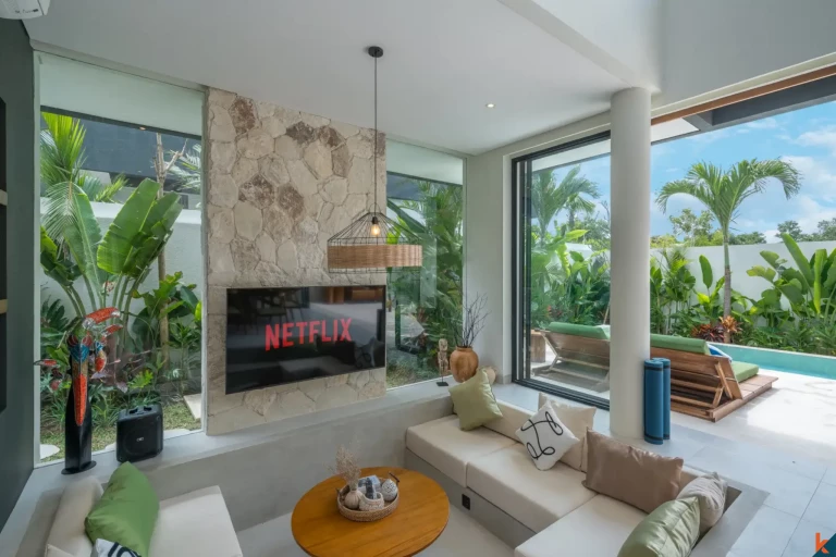 Luxury Three Bedroom Leasehold Villas with Ocean Views in Pecatu