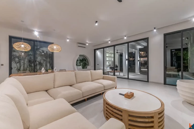 Luxury Three Bedroom Villa with Long Leasehold and River Views Near Pererenan Beach