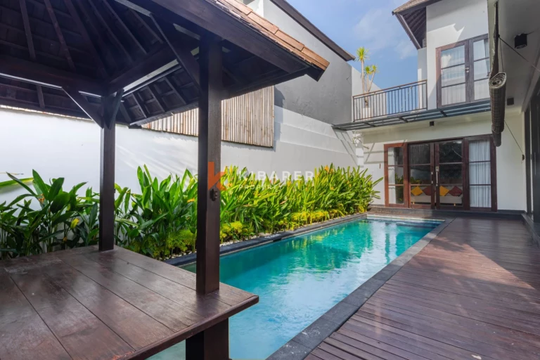 Spacious Three Bedroom Enclosed Living Villa in Jimbaran