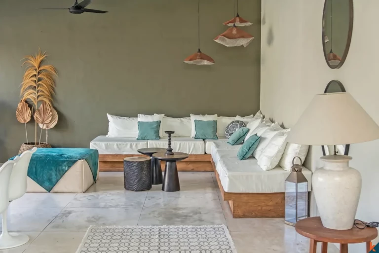 Tropical Living Three Bedroom Leasehold Villa in Umalas