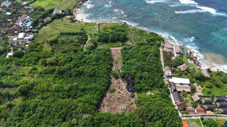 Prime 5 Are Leasehold Land Near the Beach