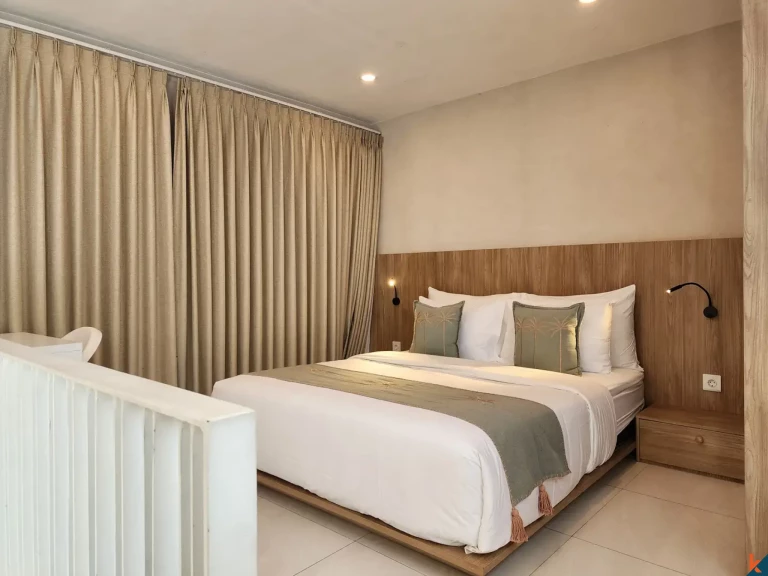 One bedroom loft style leasehold property in fashionable Bingin area