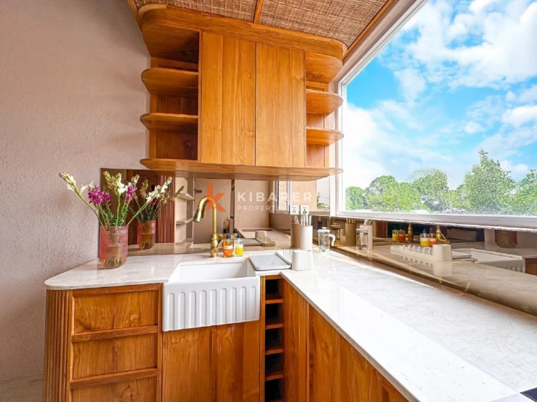 Detailed Modern Design One-Bedroom Apartment in Tumbak Bayuh