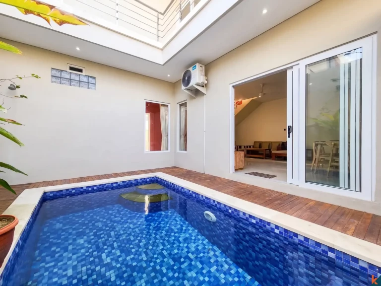 New Freehold Three Bedrooms Townhouse for Sale in Residential Area of Munggu