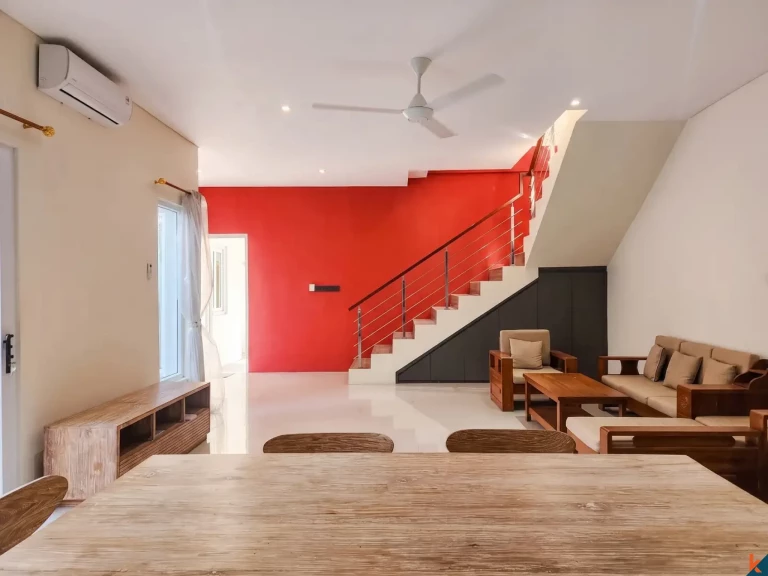 New Freehold Three Bedrooms Townhouse for Sale in Residential Area of Munggu