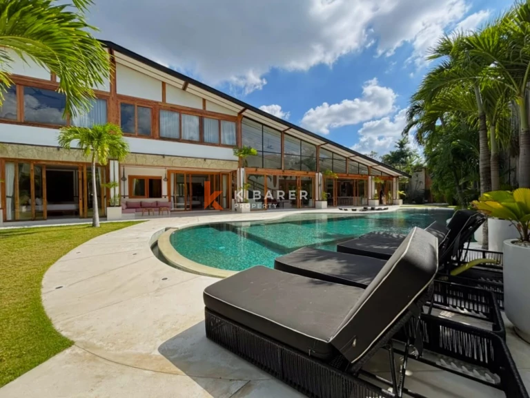 An Exceptional Five Bedroom Luxury Villa in the Heart of Bumbak - Umalas